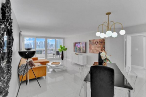 Paradise Found! Miami Skyline and Water Views!